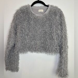 Womance Gray Fuzzy feather boxy Cropped long sleeve size medium